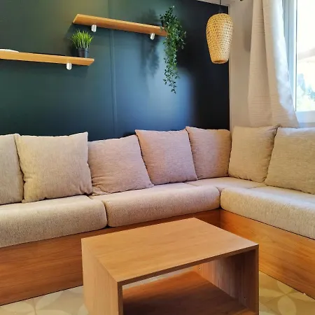 Mobil-home Eucalyptus キャンプ場 *